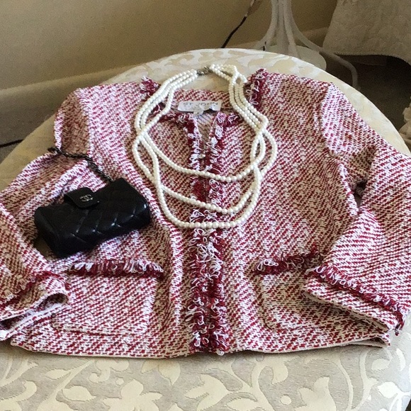 Gorgeous Knit Blazer by St. John ❤️❤️